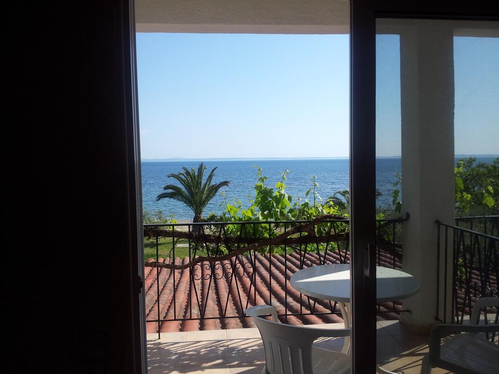 Afroditi Beach Геракини Екстериор снимка
